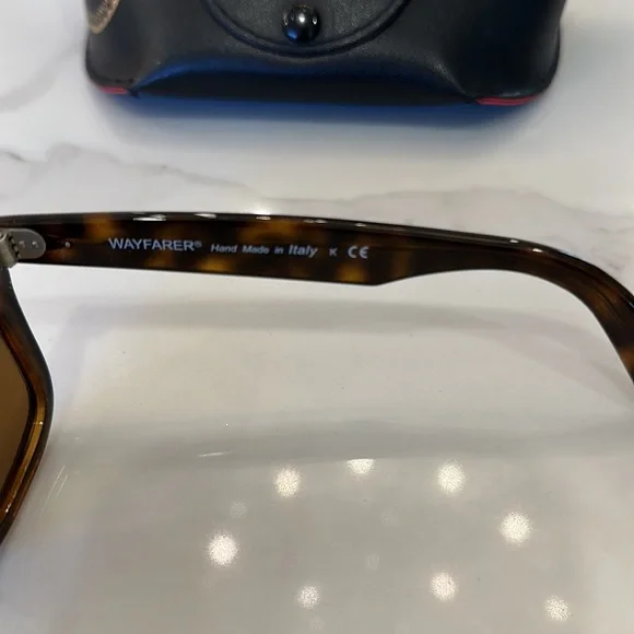 Ray-Ban Brow Bar Wayfarer sunglasses